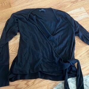 Women’s Abercrombie size L black long sleeve wrap tie top